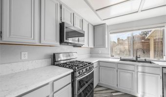 84 Urbana Dr, Henderson, NV 89074