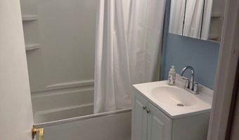 127 Kennedy Dr 127, Bridgeport, CT 06606