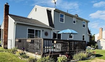 22 Beech Hill Rd, Agawam, MA 01030