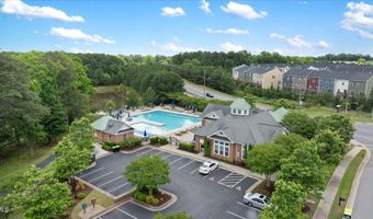 979 Branch Line Ln, Apex, NC 27502