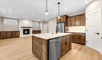 912 SE 35TH St, Battle Ground, WA 98604
