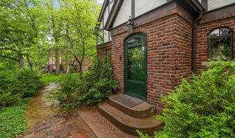 535 Forest Glen St, Ames, IA 50014