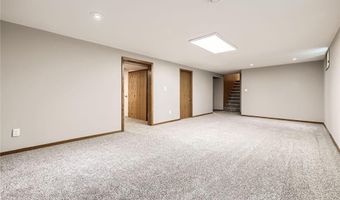 2712 9th Ave, Anoka, MN 55303