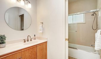 11500 Pine Top Ln NE, Albuquerque, NM 87111