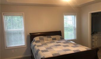 224 Hawkins Farm Cir, Ball Ground, GA 30107