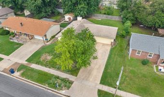 4015 Clarendon St, Bel Aire, KS 67220