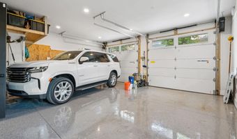 4684 Cedar Island Ct, Awendaw, SC 29429