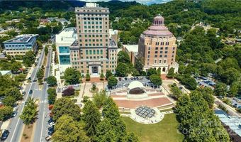 543 College St, Asheville, NC 28801