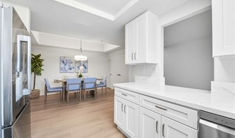 200 5 TH St N 101, Alhambra, CA 91801