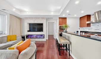 6820 WISCONSIN Ave 4006, Bethesda, MD 20815