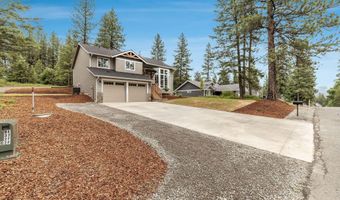 81 Parkland Dr, Blanchard, ID 83804