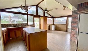 1410 S Bunny St, Alton, TX 78573