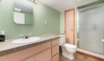 812 W Ctr, Alma, MI 48880