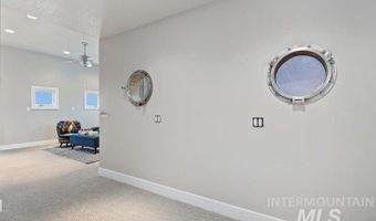 889 E Chardie Rd, Boise, ID 83702
