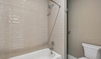 5401 GLENWOOD Rd, Bethesda, MD 20817