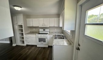 64 Tower Manor Cir E 64, Auburndale, FL 33823