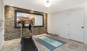 2429 S FRONT St, Allentown, PA 18103