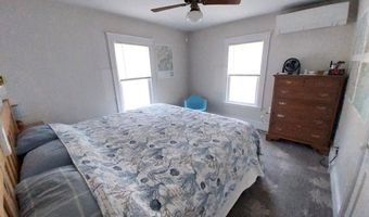 30 Park St, Bath, ME 04530