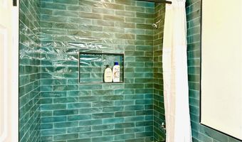 7525 NW 25th St, Bethany, OK 73008