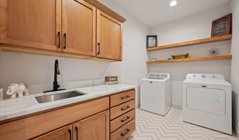 2383 SILVER GATE Way, Cheyenne, WY 82009