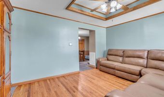608 E Hazel St, Albion, IN 46701
