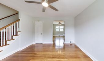 640 CHESAPEAKE St SE, Washington, DC 20032