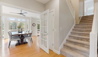 15109 2ND St, Aurora, OR 97002