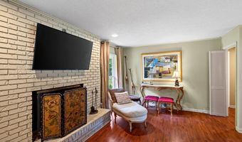 13239 Old Woolmarket Rd, Biloxi, MS 39532