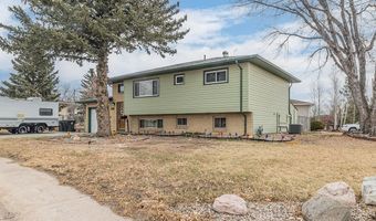 603 SUN VALLEY Dr, Cheyenne, WY 82007