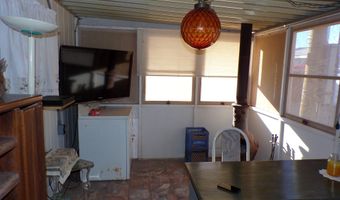 27992 Norris Ave, Bouse, AZ 85325