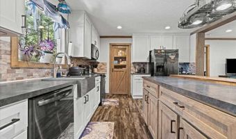 224 Coxe Rd E, Blenheim, SC 29516