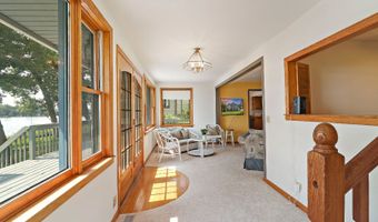 42385 N Woodbine Ave, Antioch, IL 60002