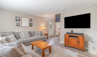 15594 Finch Ave, Apple Valley, MN 55124