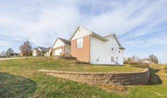 2643 Dennis Dr, Alton, IL 62002