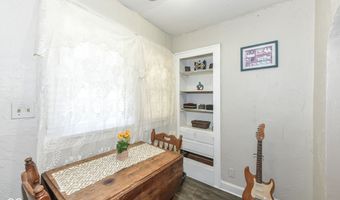1120 E 30th St, Anderson, IN 46016