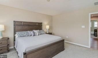 12610 ROSENCRANS Dr, Hagerstown, MD 21740