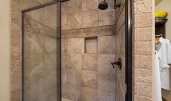 21420 Belknap Dr, Bend, OR 97701