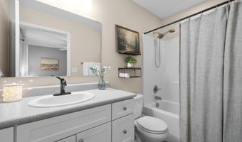 906 SONATA Ln, Cheyenne, WY 82007