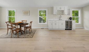 2902 VISTA St NE, Washington, DC 20018