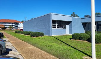 152 Gateway Dr, Biloxi, MS 39531