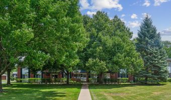 2434 Brandenberry Ct 2A, Arlington Heights, IL 60004