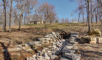 2898 N Farm Road 17, Ash Grove, MO 65604