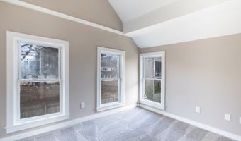 33 Prince St, Bristol, CT 06010
