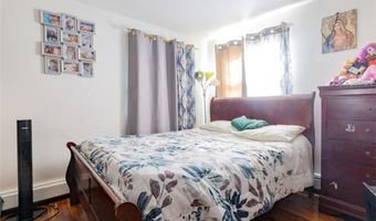 184 Gladstone St, Cranston, RI 02920