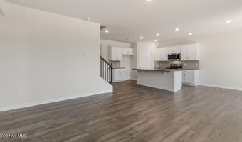 1097 Aviator Ln, Ayden, NC 28513