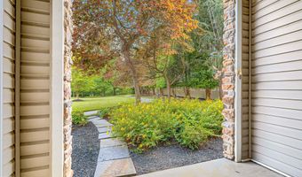 7201 TRAVERTINE Dr 104, Baltimore, MD 21209