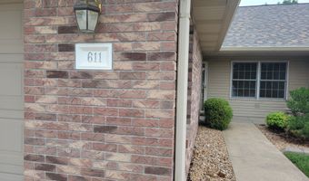 611 Spring View Cir, Beatrice, NE 68310