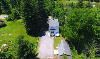 398 N Chillicothe Rd, Aurora, OH 44202