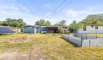 1011 Kleberg St, Alice, TX 78332