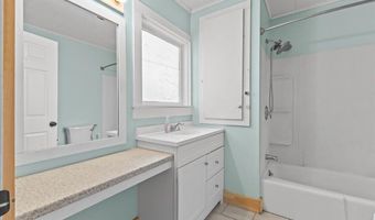 186 N Main St, Bakersfield, VT 05441